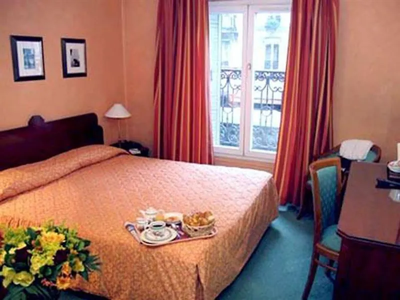Ibis Paris Gare Du Nord Tgv Hotel